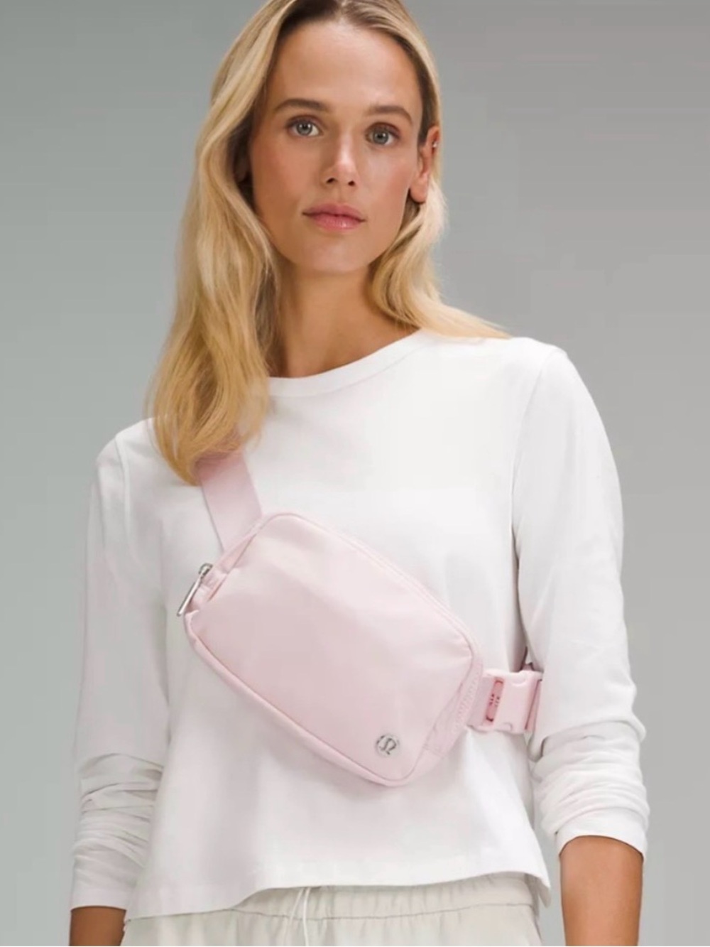 NWT Lululemon Everywhere Belt Bag